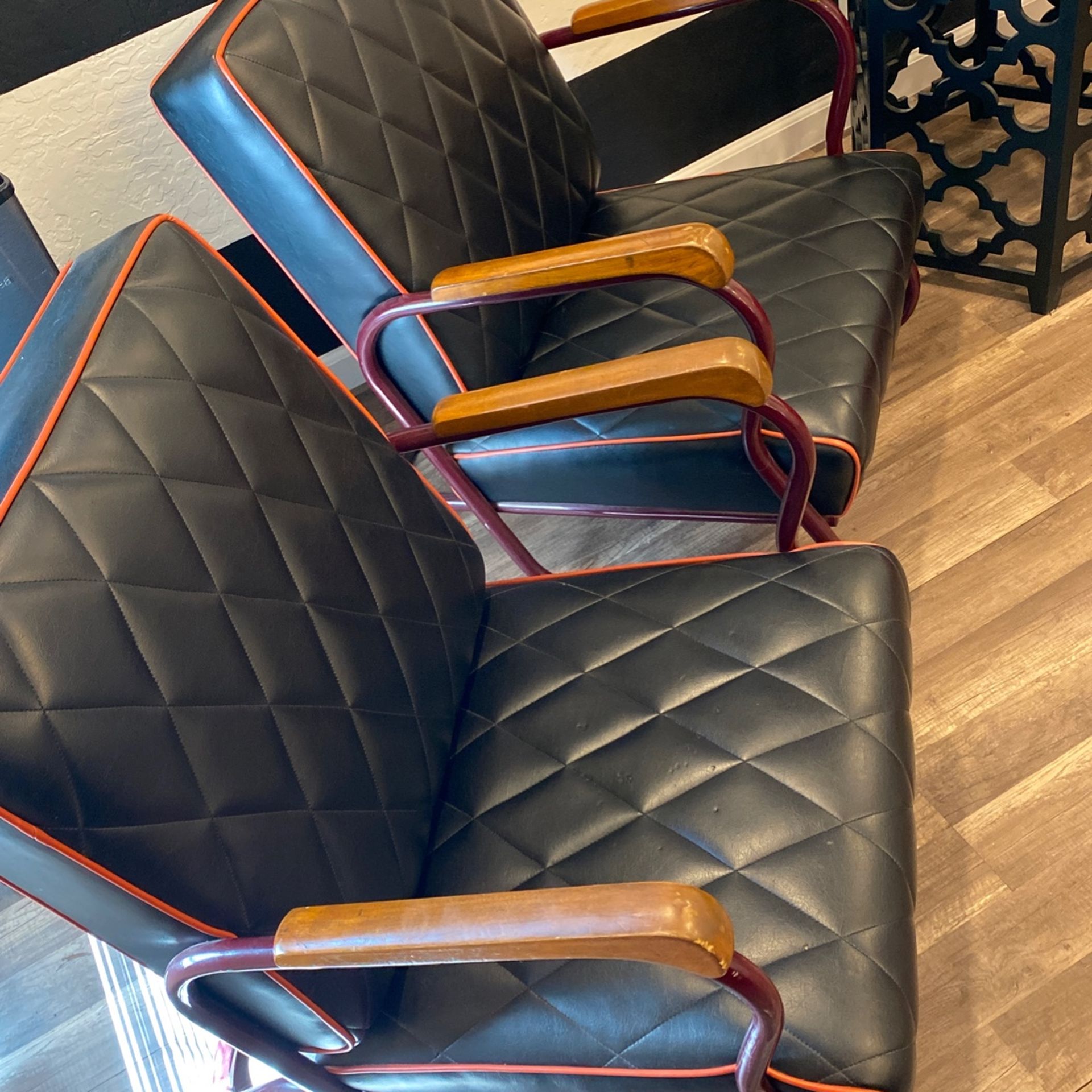 Vintage Leather Couches for Sale in Scottsdale, AZ OfferUp