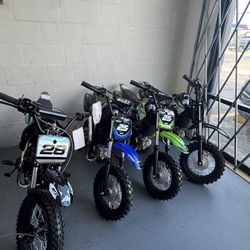 Dirt Bikes 