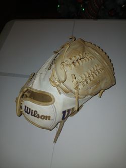 Wilson A2000 Glove Softball 
