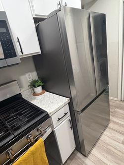 Samsung Stainless Steel French Door Refrigerator – Excellent Condition