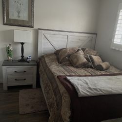 Bedroom For Sale / Semi new 5 Months Use 