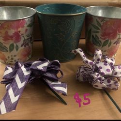 3 Decorative Containers 