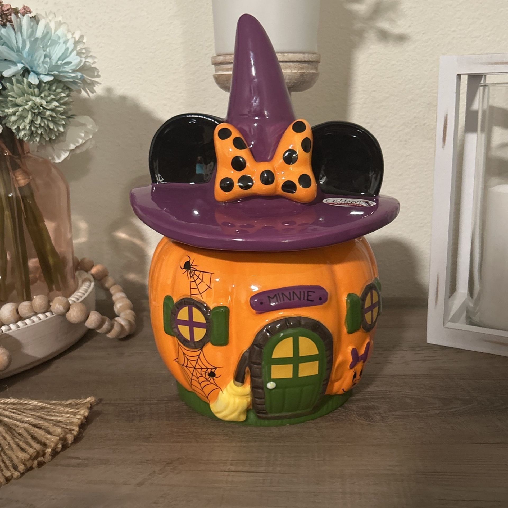 Minnie Mouse Cookie Jar