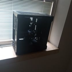 Skytech Gaming PC 4060 32gb I5-12400f  500 Ssd Works Perfectly Zero Issues  I Wanna Trade For A E Bike 