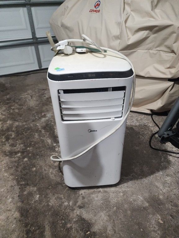 Midea 10,000 BTU Portable Air Conditioner