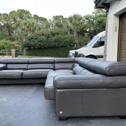 Sectional Couch/Sofa - Gray - Italian Leather - Delivery Available 🚛
