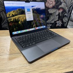 Apple 14” MacBook Pro M3 Pro Chip 18GB Ram 512SSD! Like new!