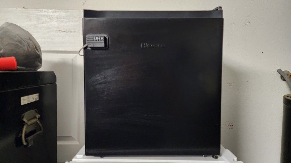 Mini Fridge