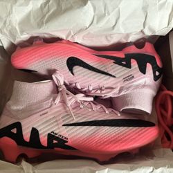 Brand New Nike Zoom Superfly Soccer Cleats