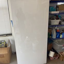 Freezer Upright Like New