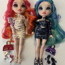 Rainbow High Dolls Twins Holly and Laurel De'Vious 2 Pack