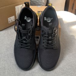 Dr. Martens Air wait