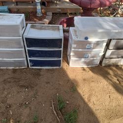 Free Plastic Drawers 