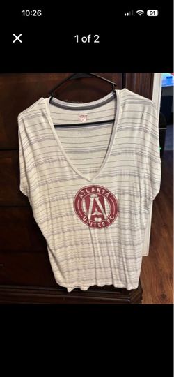 Atlanta United FC Striped V-Neck T-Shirt