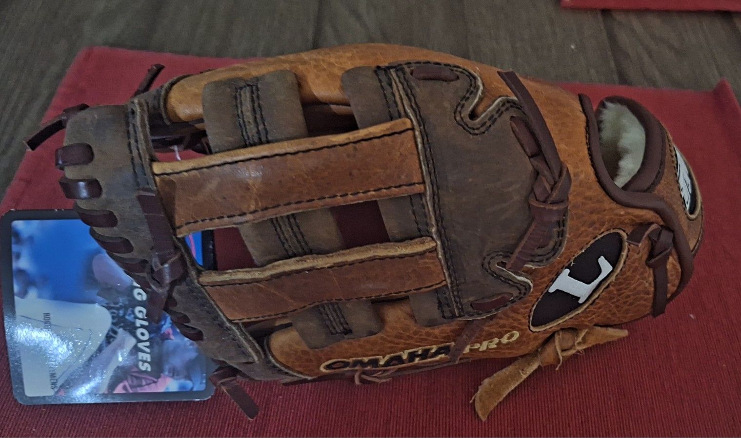 LOUISVILLE SLUGGER TPX FIELDERS GLOVE 