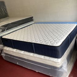 King Size Mattress Stearns & Foster 12” Inches Thick Wrapped in Plastic Direct From Factory Same Day Delivery  