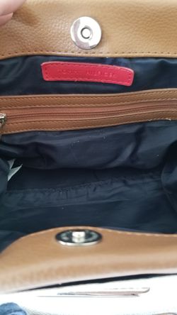 Tommy Hilfiger White Medium Sz Short Straps Handbag American Classics Navy for Sale in Buckeye, AZ - OfferUp