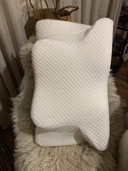 Cervical Memory Foam Pilllow Thumbnail