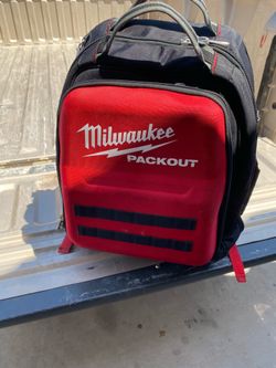 Milwaukee packout