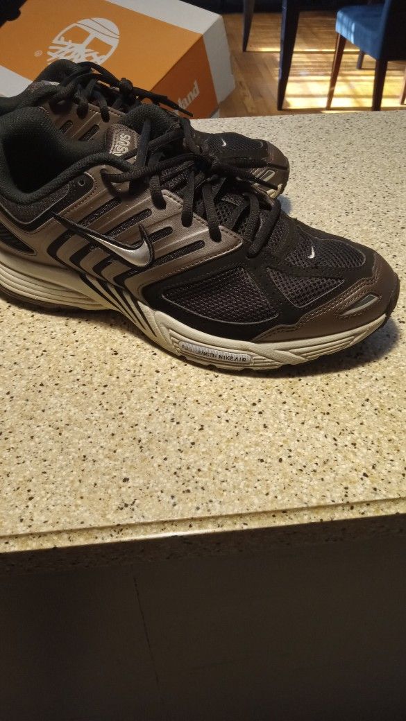 Nike Air Peg 2K5 Size 11.5 Men's