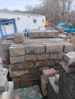 Double face Sitting Wall Over Pallet