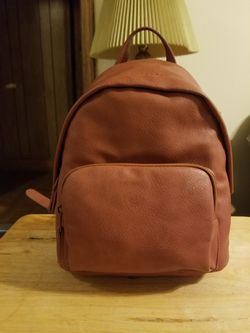 Brand New Universal Thread Mini Bag (Never Used)