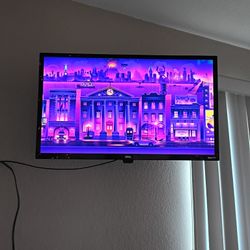 RoKu Tv 32 In For Sale $20