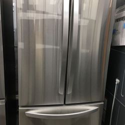 Refrigerator LG  E , LFCS22520Srr 30" 22 cu.ft. Steel French  