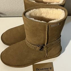 BEARPAW Boots Size 8