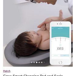 Hatch Grow Smart Changing Pad And Scale 