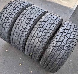 275 70 18 Cooper Tires Con 80% de Vida Las 4