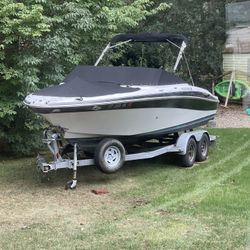 2005 Four Winns 210 Horizons 