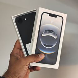 iPhone 16E 128GB T-Mobile Metro - On Special Cash Deal $379