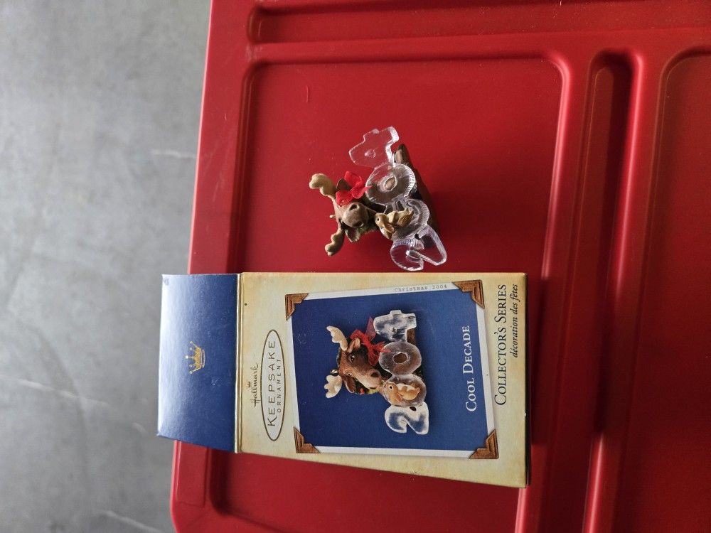 Hallmark Keepsake Ornament 2004