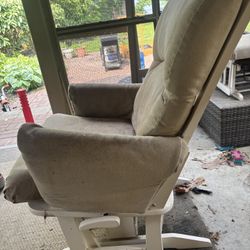 Glider - Must Replace Cushions