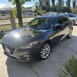 2014 Mazda 3 S Grand Touring 