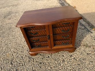 Vintage Wooden Musical Jewelry Box Chest – 4 Drawers, Lattice Doors, Plays Music