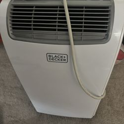 Black and decker portable AC