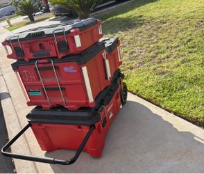 Milwaukee PackOut Tool Boxes