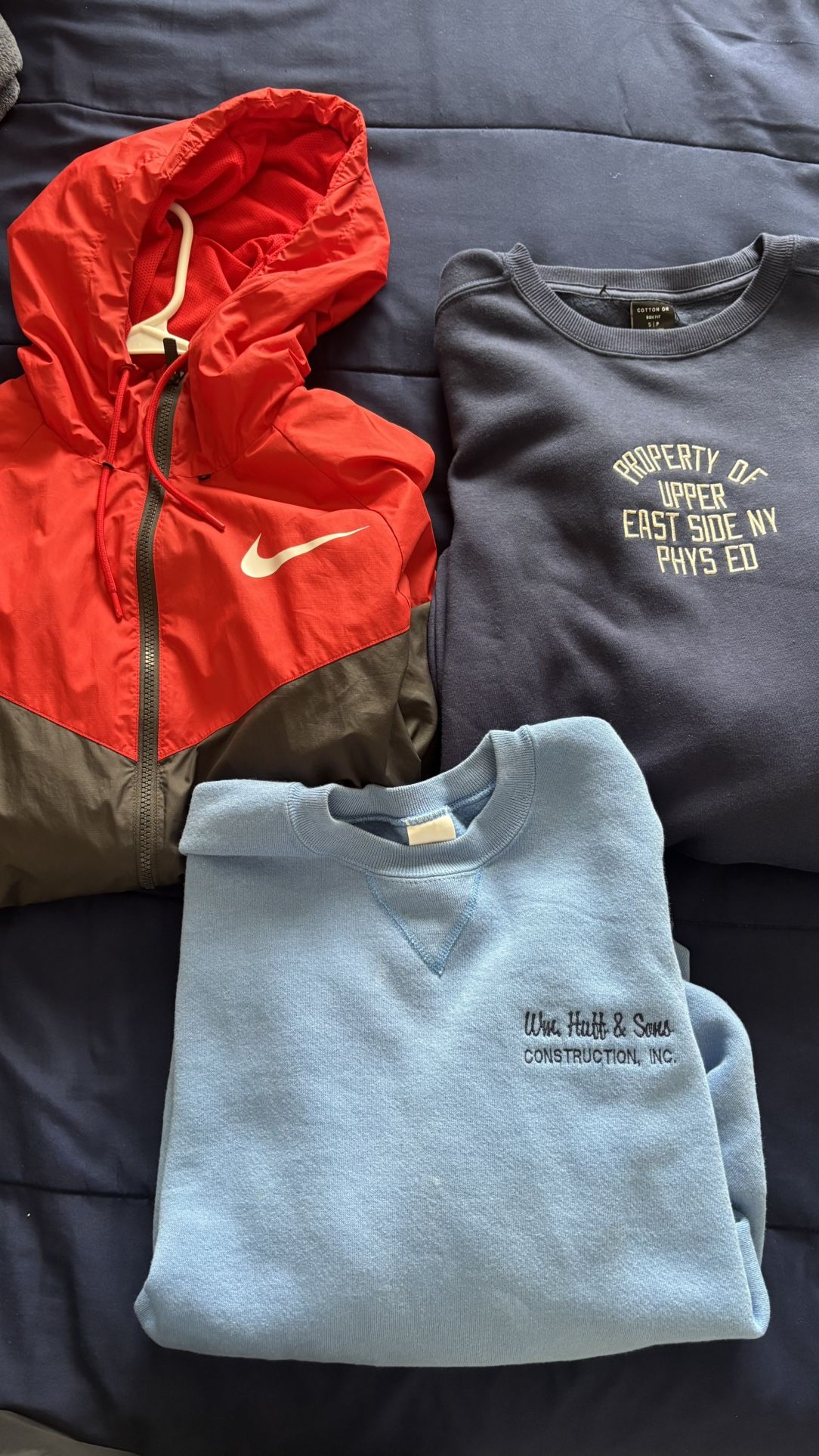 Hoodies/ Crewneck / Windbreaker