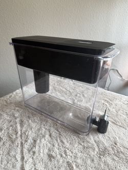 216oz Brita dispenser with 3 extra filters
