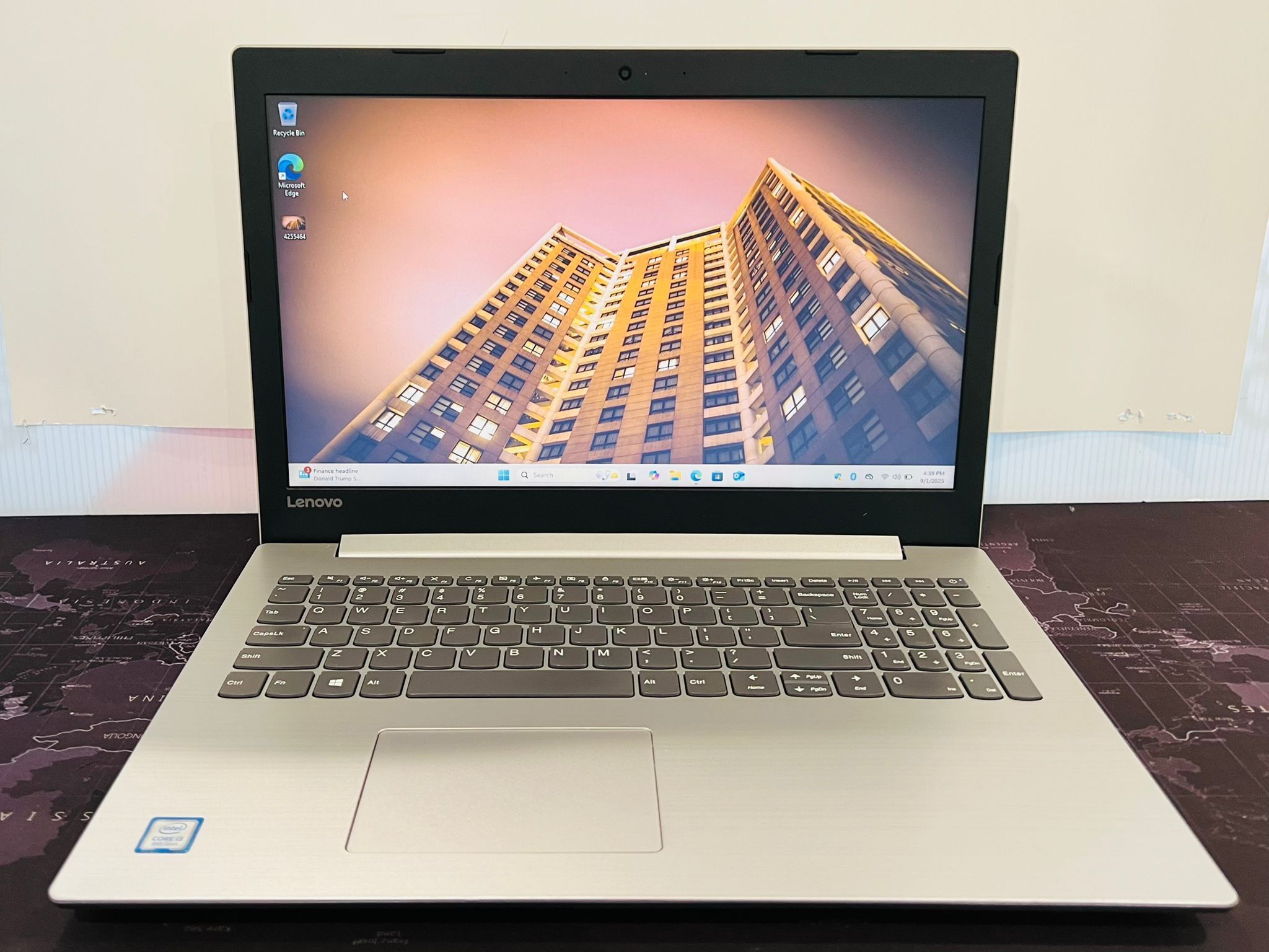 Lenovo 15” 81DE Core i3-8130U 2.21Ghz 8GB 120GB SSD Windows 11