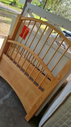 Beige twin frame