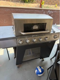 Grill & Smoker