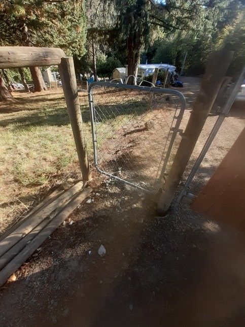 Gates Chain Link...4ft & 6 Ft...