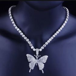 Bling diamond 💎 necklace and butterfly 🦋 pendant Chocker Hip Hop Collar