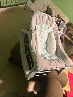 Baby bouncer