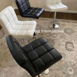 New 4 Bar Stools 