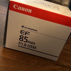 Canon EF85 f/1.8 USM 