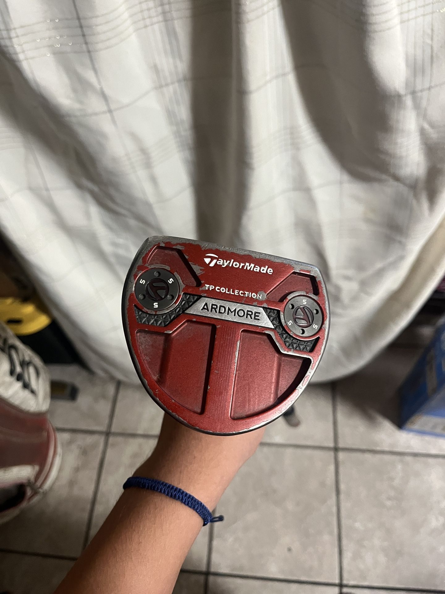 TaylorMade TP Red Collection Ardmore CS Putter 34” Head cover included